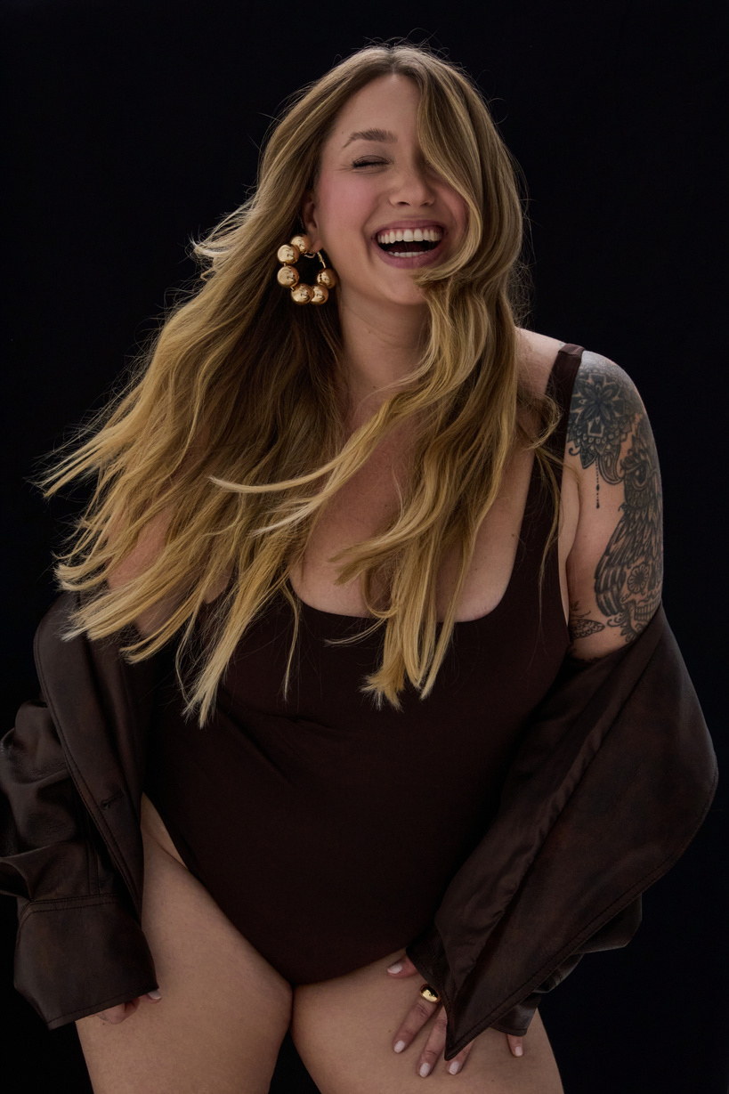 Marília Giassi sorrindo